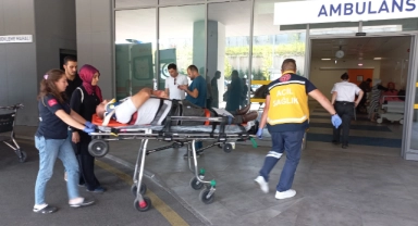 2 işçi çalıştıkları binadan düştü