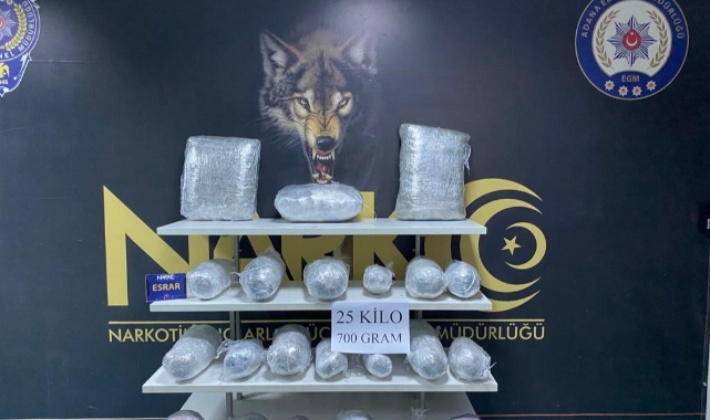 25 kilo 700 gram esrar ele geçirildi