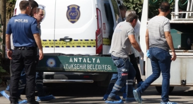 25 yıllık eşini tüfekle öldürüp, teslim oldu!