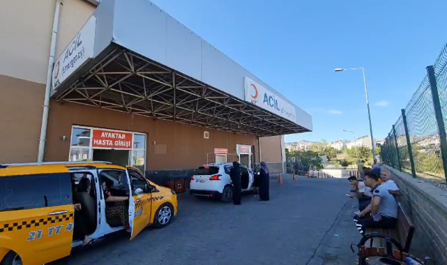 3 yaşındaki çocuk otomobilin altında kalarak can verdi