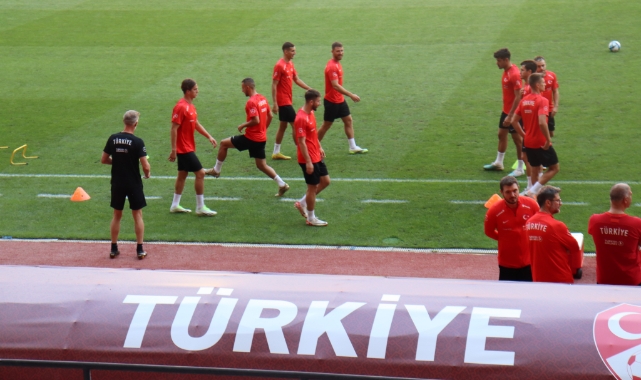 A Milli Futbol Takımı, Japonya maçı hazırlıklarına başladı