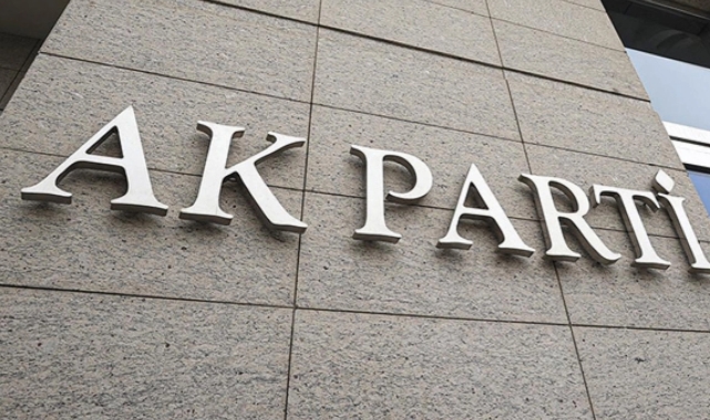 AK Parti Antalya’da 8 ilçe başkanı değişti