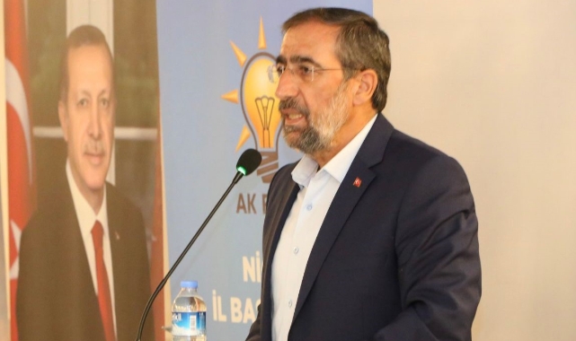 AK Partili Şafak istifa etti