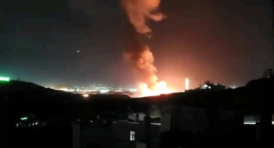 Akaryakıt istasyonu bomba gibi patladı