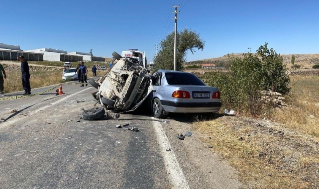 Aksaray'da hatalı sollama sonucu 3 ölü, 2 yaralı