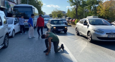 Alkollü şahıs kazaya davetiye çıkardı