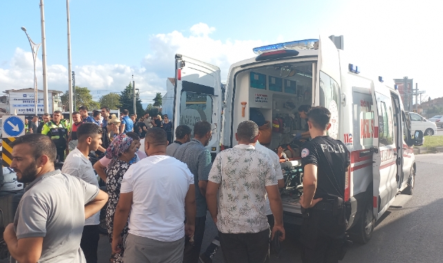 “Ambulans geç geldi” iddiasıyla polise saldırdılar