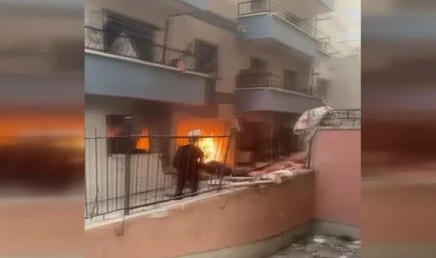 Ankara'da 6 katlı binada doğalgaz patlaması