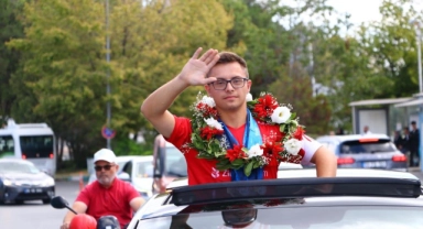 Avrupa şampiyonuna görkemli karşılama