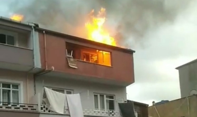 Bacada çıkan yangın korku dolu anlar yaşattı