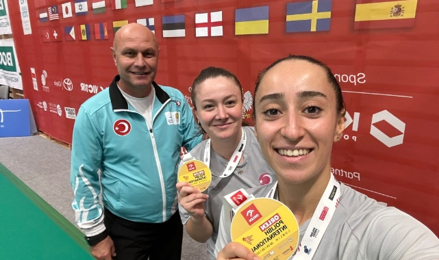 Badmintonda Erzincanlı kızlar şampiyon oldu