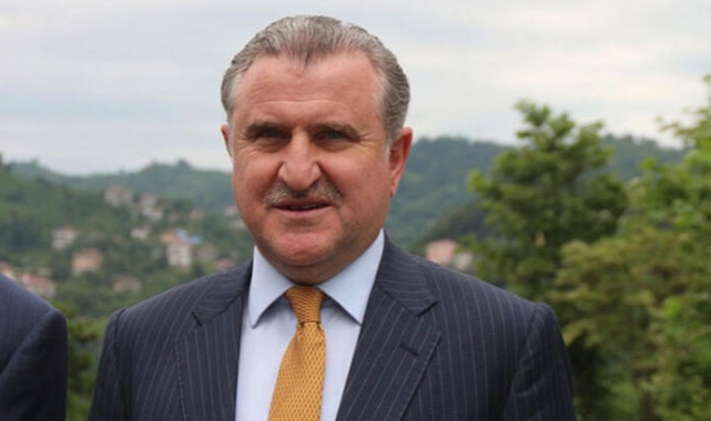 Bakan Bak'tan Filenin Sultanları'na tebrik mesajı