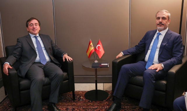 Bakan Fidan İspanyol mevkidaşı ile görüştü