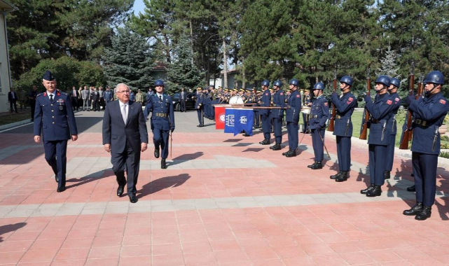Bakan Güler ilk uçuş emrini verdi