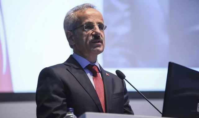 Bakan Uraloğlu'ndan cep telefonu uyarısı