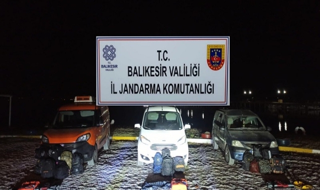 Balıkesir'de 88 düzensiz göçmen yakalandı!