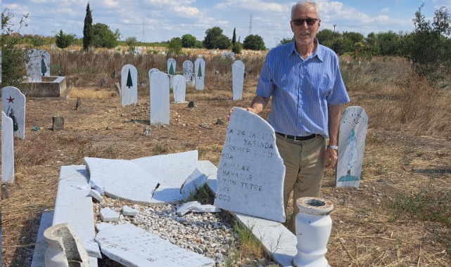 Batı Trakya'daki müslümanların mezar taşlarını kırdılar
