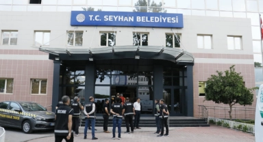 Belediyelere rüşvet operasyonunda servet çıktı