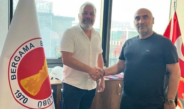 Bergama Belediyespor, Töraydın ile yollar ayrıldı