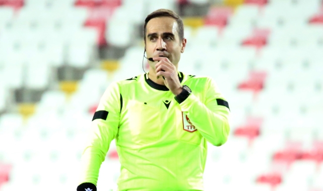 Beşiktaş - Sivasspor maçının VAR hakemi Serkan Tokat oldu