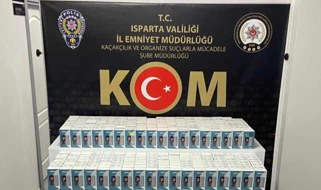Bin adet kaçak cep telefonu ele geçirildi