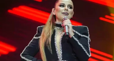 Boğaz'da Merve Özbey gecesi