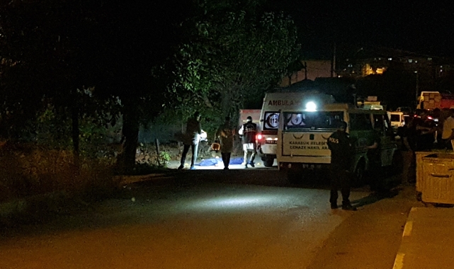 Boşanma aşamasındaki eşini ve kayınvalidesini öldürdü