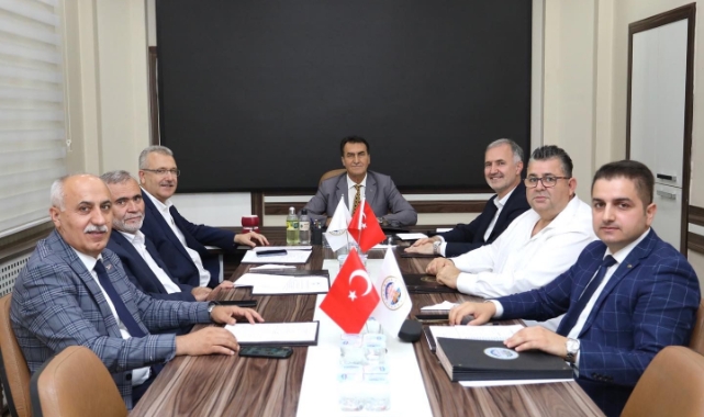 Bursa Belediyeler Birliği İnegöl'de toplandı