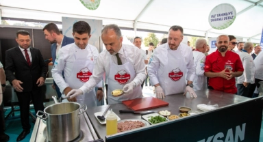 Bursa Gastronomi Festivali'nde lezzet tutkunları buluştu