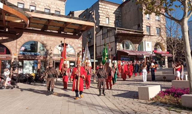 Bursa Hanlar Bölgesi'nde kültür sanat coşkusu