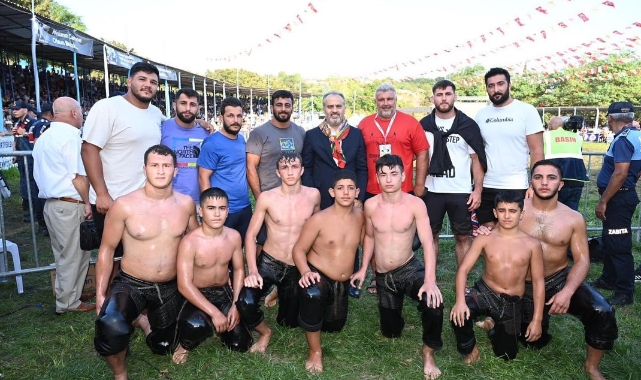 Bursa'ya 7 madalya 2 kupayla döndüler