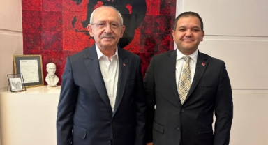 Bursalı iş insanı İbrahim Alagöz CHP'ye katıldı