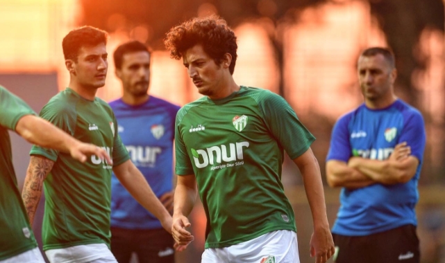 Bursaspor, Karacabey'de kayıp!