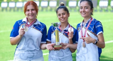 Büyükşehir okçuları Cumhuriyet’in 100.yılında Muğla’yı gururlandırdı