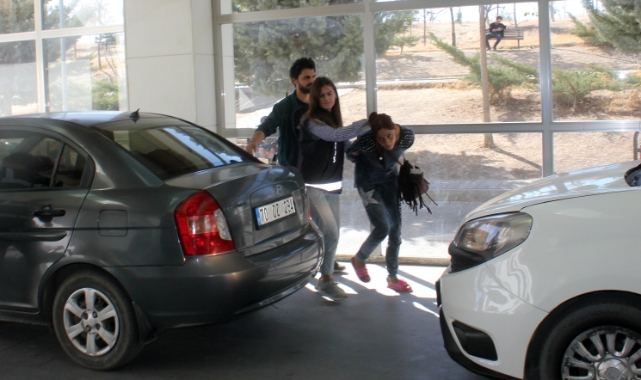 Çaldıkları otomobille tatile giderken yakalandılar!