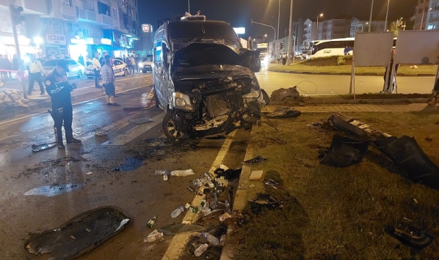 Canbay trafik kazasında yaralandı