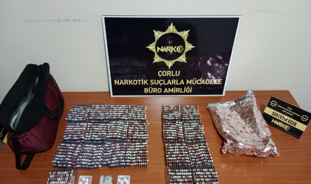 Çantadan 3 bin 570 hap çıktı: 2 tutuklama