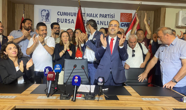 CHP Bursa'da Turgut Özkan adaylığını açıkladı