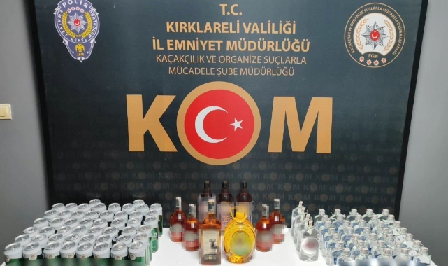 Çok sayıda kaçak ürün ele geçirildi