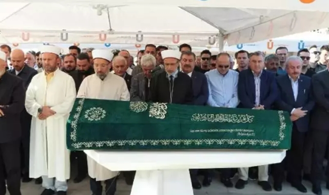Cumhurbaşkanı Erdoğan'ın kuzeni son yolculuğuna uğurlandı