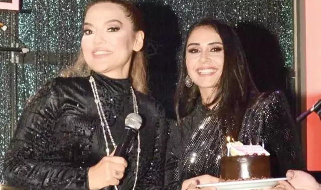 Demet Akalın ışık saçıyor