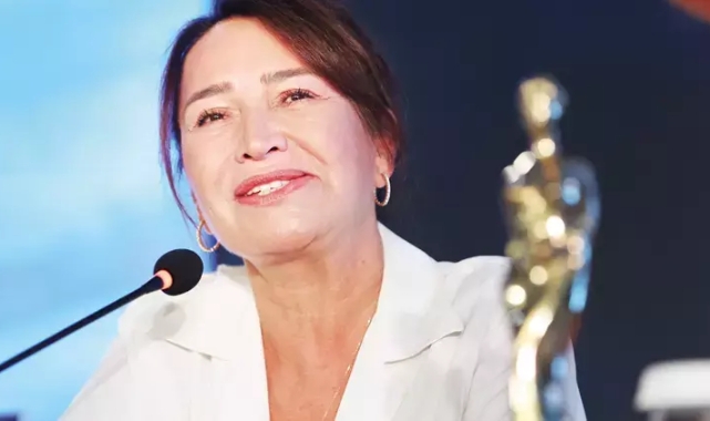 Demet Akbağ: Jüri başkanı olduğum için gururluyum