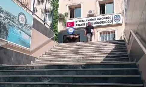Doktorun bilgilerini kullanıp kaçak ameliyat yaptılar