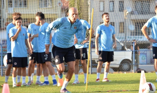 Ege derbisinde Fethiyespor galibiyet istiyor