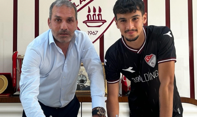 Elazığspor yenilerle sözleşme imzaladı
