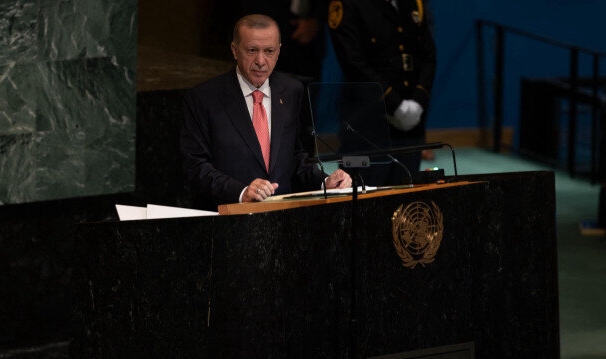 Erdoğan: "Teröre göz yumanlar var"