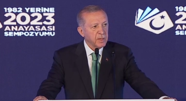 Erdoğan'dan 'yeni anayasa' çağrısı!