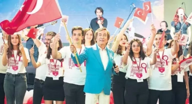 Erol Evgin ile 100’üncü yıl kutlaması
