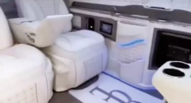 Ersoy'a 15 milyon TL'lik minibüs