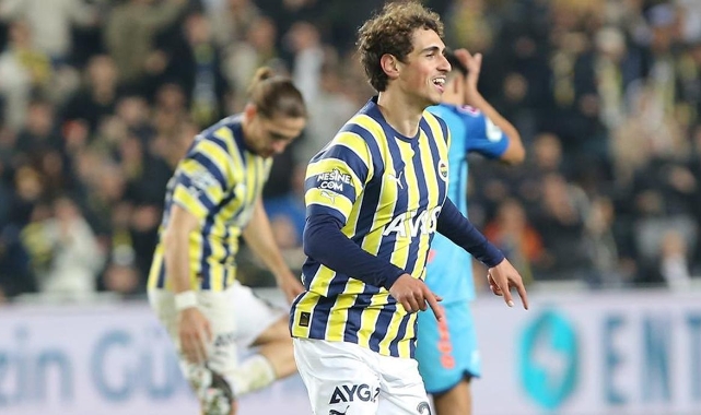 Fenerbahçe ayrılığı duyurdu!